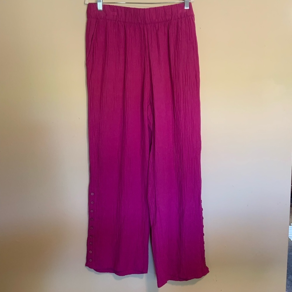 Soft Surroundings wide leg gauzy pull on pants with button detail on the legs